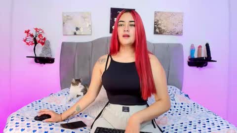 im_riley_ online show from February 20, 7:05 pm