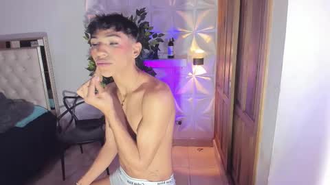 im_sebaslopez online show from October 29, 3:36 pm