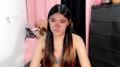 im_yourfairyannaxx online show from November 7, 1:08 am