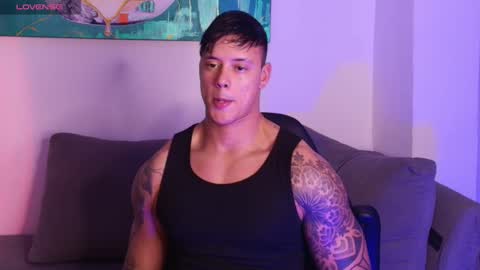 imconor online show from December 22, 10:16 pm