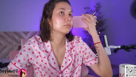 imjess_ online show from April 16, 3:34 pm