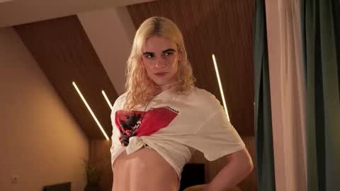 sasha hethey online show from March 12, 7:39 pm