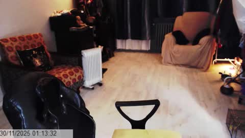 Empress online show from November 29, 11:12 pm