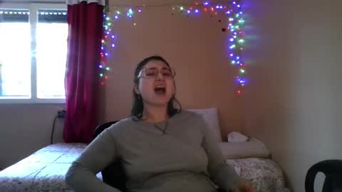 Florencia online show from April 14, 6:33 pm