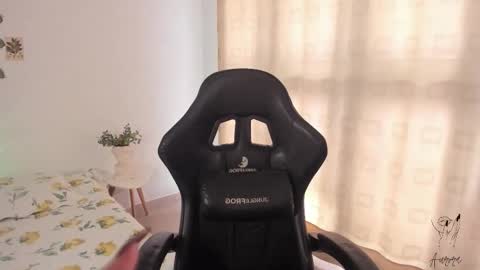 Aurora online show from October 27, 8:42 pm