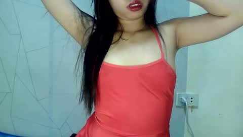 imurislandgirl online show from December 20, 1:00 pm