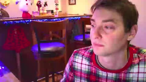 Snapshot of incognitocameltoe chatting on December 9, 6:34 am incognitocameltoe online show from December 9, 6:34 am