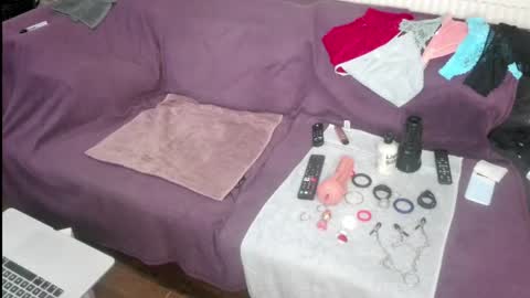 indian_exhibitionist online show from August 7, 10:08 pm