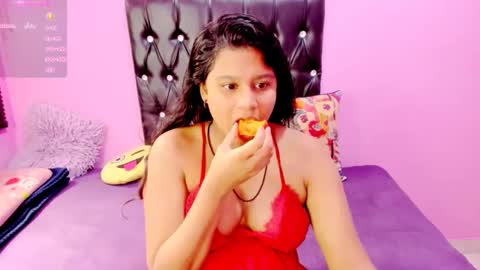 PARADISEQUEEN online show from February 24, 10:48 am