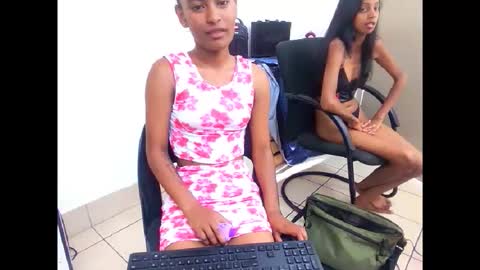 indianjasmine4u69 online show from February 5, 6:39 am