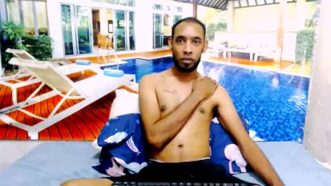 indianmagicmike69 online show from October 23, 7:21 am