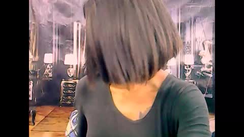 indianrebel4u2luv online show from December 22, 5:25 am