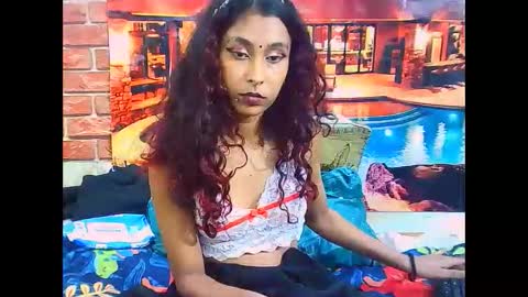 indiansexybutt4u2luv online show from June 2, 9:22 am
