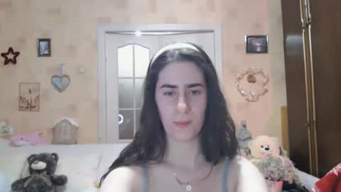 Inna  online show from November 13, 8:33 pm