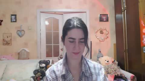 Inna  online show from November 17, 8:33 pm