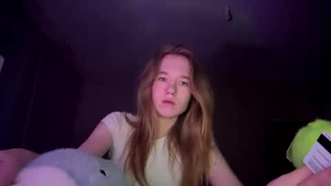 Sofia online show from April 18, 3:58 pm