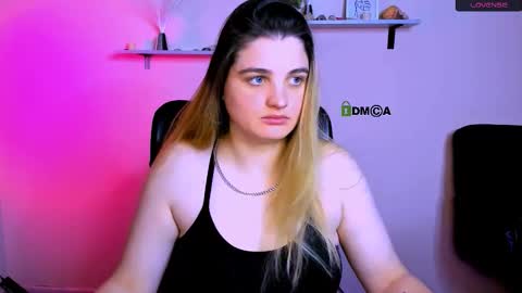 inga_gree online show from February 8, 9:18 pm