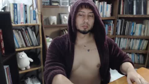 Snapshot of ingabooo chatting on December 10, 6:22 am Dimitry online show from December 10, 6:22 am