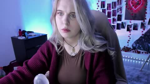 Roki online show from October 19, 5:17 pm