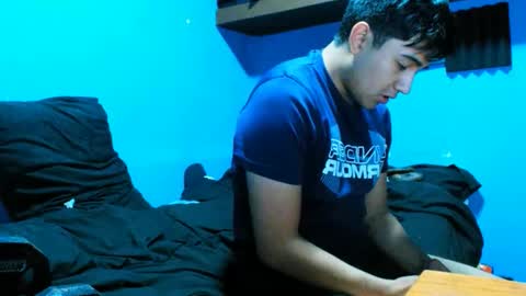 Iagust  online show from April 21, 2:51 am