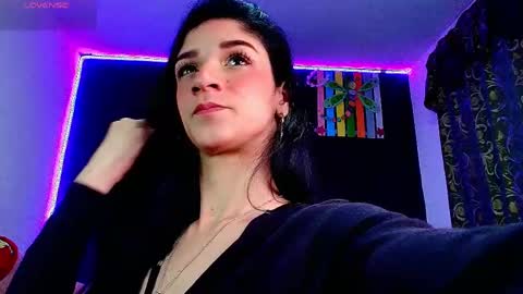 Ingrid Zese online show from April 12, 8:35 pm