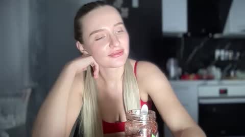 iniva05 online show from January 13, 6:16 pm