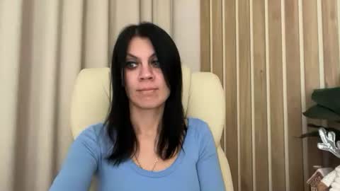 InjaAtHome online show from January 5, 5:38 pm