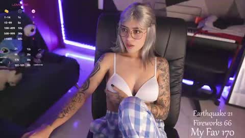 Dayana  online show from October 7, 1:34 am