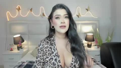 innavolkova online show from April 8, 2:42 pm