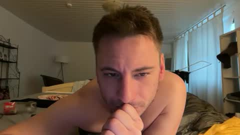 innocent__bystander online show from December 15, 9:05 am