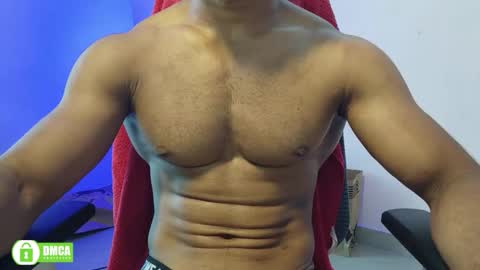 Snapshot of insanestud_miles chatting on September 23, 6:40 am Miles online show from September 23, 6:40 am