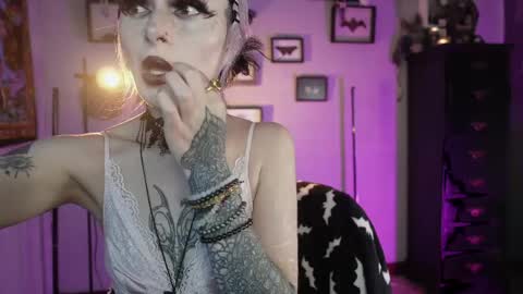   SANIA  online show from April 20, 5:16 pm