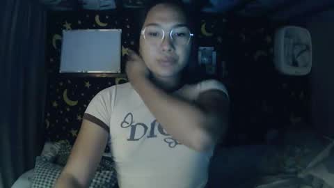 MAXINE online show from March 1, 7:01 am