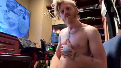 Ohlala online show from April 3, 2:40 am