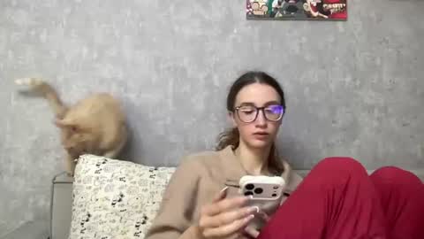 Bernadette  Join  online show from August 3, 2:46 am
