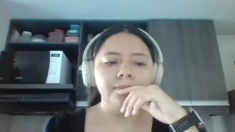 Iris 3 online show from April 9, 2:01 pm