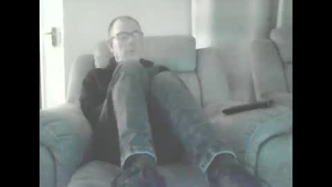 Snapshot of inthemood63 chatting on February 9, 7:09 pm inthemood63 online show from February 9, 7:09 pm