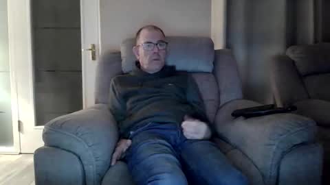 Snapshot of inthemood63 chatting on October 30, 5:57 pm inthemood63 online show from October 30, 5:57 pm