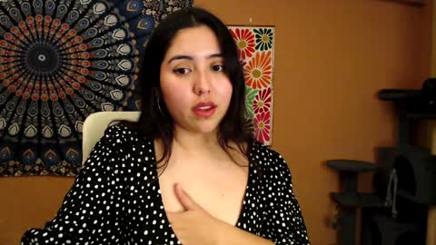 Africa online show from January 5, 5:09 pm