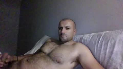 intolder35 online show from April 5, 11:40 am