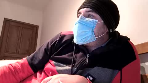 iplaywithu221 online show from December 8, 10:14 pm