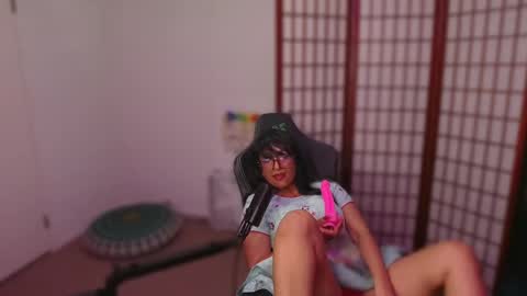 IranUSrelations online show from April 18, 2:46 am