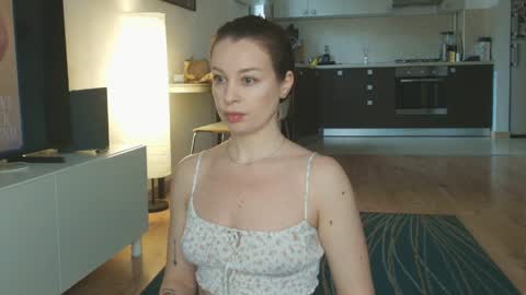 Irene online show from April 2, 6:43 am