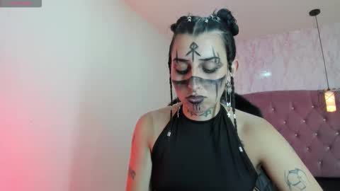 iris_77 online show from October 22, 10:11 pm