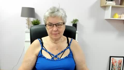 I R I S online show from June 10, 6:45 am