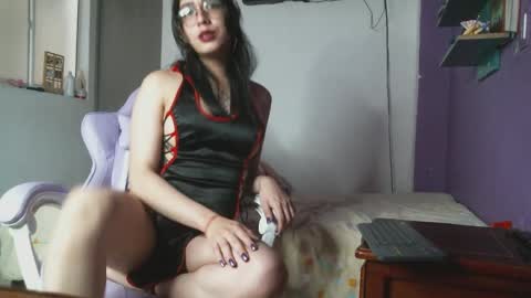 Camilla online show from February 22, 2:08 pm