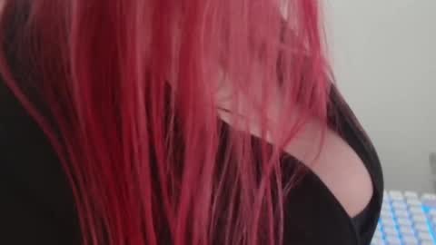 Amber Skies online show from December 3, 10:12 pm