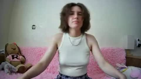 urrAngel online show from June 22, 6:54 am