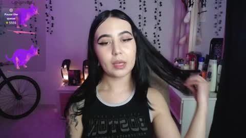 Iris  online show from February 17, 5:06 am