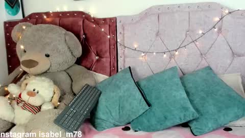 Snapshot of isa0429 chatting on February 17, 8:16 pm isabella online show from February 17, 8:16 pm